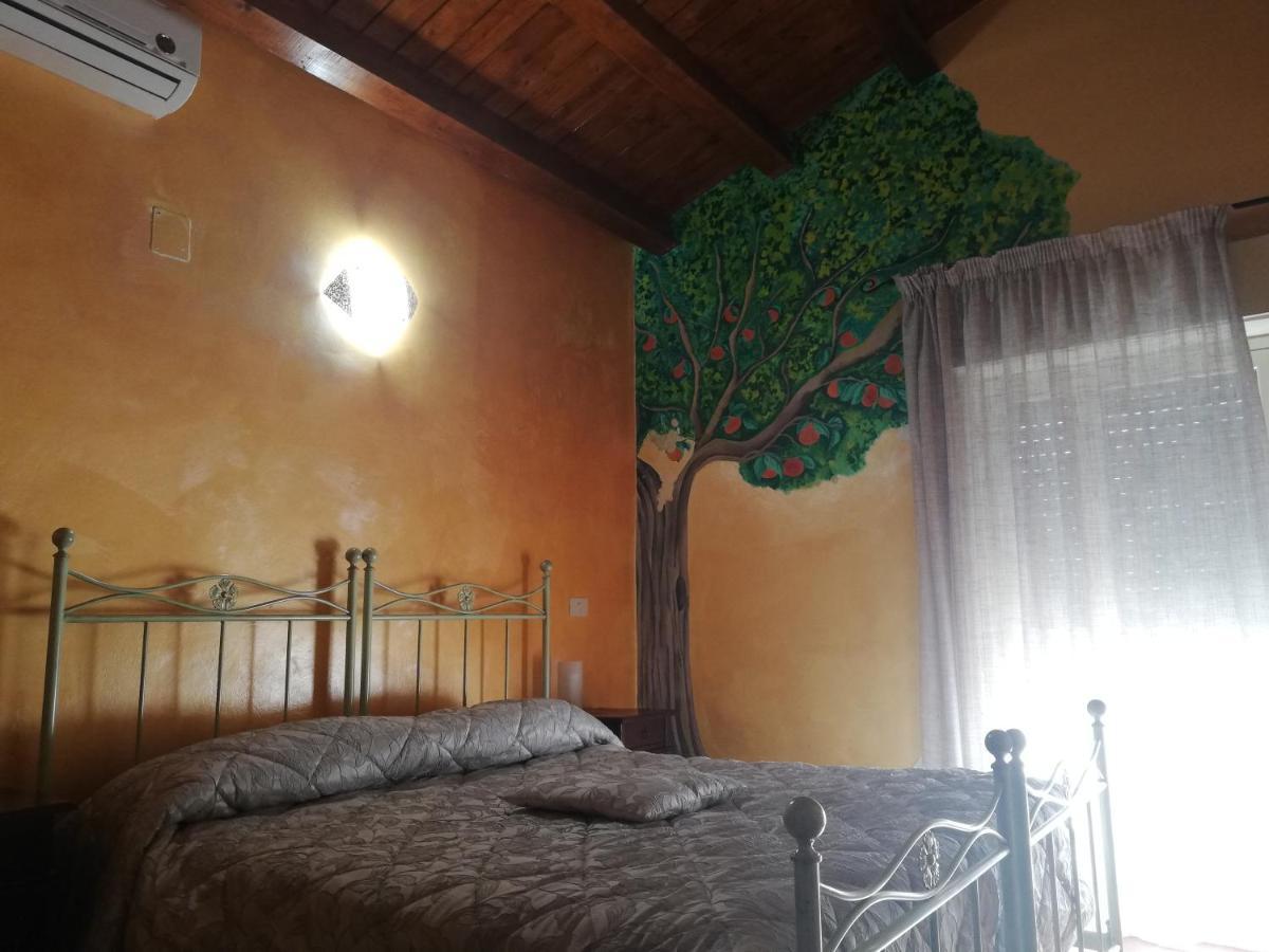 La Casetta B&B Мілаццо Екстер'єр фото